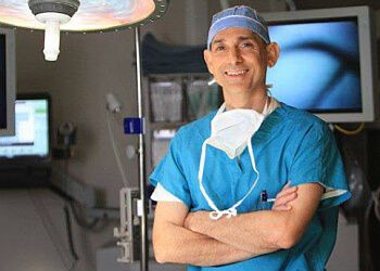 Photo of JAMES G. BONNEN, CONDITIONS TREATED:Arthritis, Parkinson&#x27;s Disease, Epilepsy, Dystonia, Tremors, Neuroscience Rehabilitation, Back and Neck Pain and ConcussionTREATMENTS OFFERED:Anterior Cervical Discectomy and Fusion, Carpal Tunnel Syndrome, Decompression, Deep Brain Stimulation, Discectomy, Foraminotomy, Laminectomy, Transforaminal Lumbar Interbody Fusion &amp; Ulnar Nerve Decompression in PASADENA