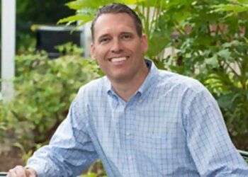 Photo of JONATHAN E ZWART, CONDIITONS: Nasal Obstruction, Sinus Disease, Sleep Apnea, Neck Masses, Salivary Gland Tumors, Thyroid, Dizziness, Dysphagia, Hoarseness &amp; Snoring in VANCOUVER