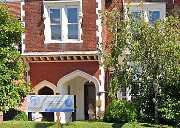 Photo of LIGHTHOUSE DENTAL PRACTICE, Implants, Invisalign, Smilefast, Tooth Bonding, Crowns, Veneers, Bridges, Dentures, Root Canal Treatments, Extractions, Hygiene Visits, Teeth Whitening, White Metal-Free Fillings, Sport / Night Guards &amp; OPG/ CPCT Scans in PORTSMOUTH