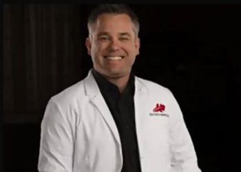 Photo of MATT MCLAUGHLIN, CONDITIONS TREATED:Invisalign, Porcelain Veneers, Emergency Dentistry, Dental Sealants, Implants, Bone Grafting, Implant Supported Dentures, Partial/Complete Dentures, TMJ Splint Therapy, Tooth Extractions, Teeth Whitening, Laser Teeth and Gum Contouring, Periodontal (Gum) Treatment &amp; Root Canal Treatments in EUGENE