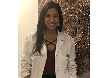 Photo of MELANIE ARORA, MD, Gynecologists specialist
