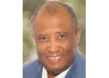 Photo of MICHAEL F. ROBINSON, CONDITIONS TREATED:Abnormal Glucose, Abnormal Glucose Metabolism, Addison&#x27;s Disease, Adrenal Adenoma, Adrenal Disorders, Adrenal Mass Non-Malignant, Adrenal Neoplasm, Adrenogenital Syndrome, Androgen Excess, Androgen Insensitivity, Calcium Metabolism, Carcinoid Syndrome, Congenital Hypothyroidism, Conn Syndrome, Cushing Syndrome, Diabetes Education, Diabetes Mellitus, Ectopic Hyperparathyroidism, Endocrine Disorders, Feminizing Syndrome, Fine Needle Aspiration of Thyroid, Glucagonoma, Glucocorticoid Deficiency, Goiter, Grave&#x27;s Disease, Growth Disorders, Growth Hormone Abnormalities, Growth Hormone Deficiency, Gynecomastia, Hashimoto Thyroiditis, Hyperaldosteronism, Hypercalcemia, Hypercholesterolemia, Hyperglycemia &amp; Hyperglycemic Hyperosmolar in INGLEWOOD