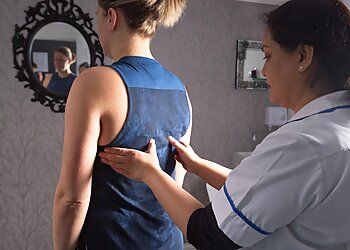 Photo of NATURALLY US CHIROPRACTIC CLINIC, Chiropractors specialist