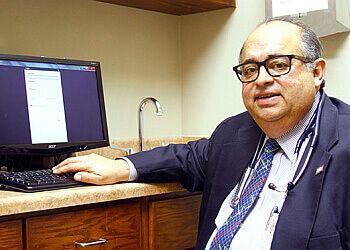 Photo of OCTAVIO E. GUZMAN, MD, Cardiologists specialist