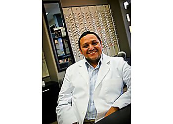 Photo of OMAR DE LA CRUZ, TREATMENTS OFFERED:Computer Vision Syndrome, Nearsightedness, Injuries, Glaucoma Screening, Cataract Screening, Conjunctival Disorders, Comprehensive Care, Astigmatism, Floaters, Foreign Body Removal, Retinal Degeneration &amp; Retinopathy in LAREDO