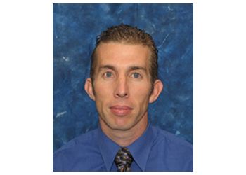 Photo of RAPHAEL KLUG, CONDITIONS TREATED: Joint Pain, Fracture, Carpal Tunnel Syndrome &amp; Knee Osteoarthritis
TREATMENTS OFFERED: Hip and Knee Surgery &amp; Anterior Total Hip Replacement in ROSEVILLE