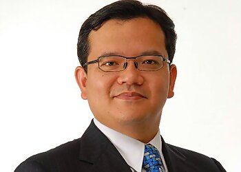 Photo of RICHARD LEE, CONDITIONS TREATED: Wisdom Teeth  TREATMENTS OFFERED: Implants, Veneers, Bonding, Crowns, Bridges, Teeth Whitening, Invisalign, Dentures, Root Canals, White Filling, Preventative Care, Extractions, Tooth-Colored Fillings &amp; Deep Teeth Cleaning in SUNNYVALE