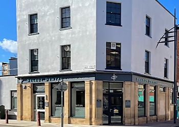 Photo of SELECT DENTAL AND DENTURE CENTRE, TREATMENTS OFFERED:Dental Implants, Dentures, Teeth Whitening, General Dentistry, Veneers, Dental Hygiene, Invisalign, Smile Makeover, Composite Bonding, Crowns, Root Canal Treatment &amp; Bridge Treatment in EXMOUTH