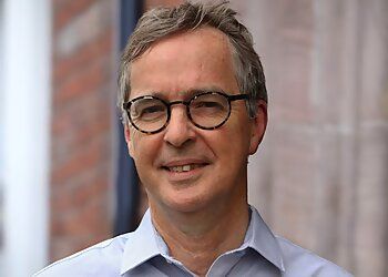 Photo of STEPHEN SINCLAIR, Male Breast Reduction, Face and Browlift, Breast Reduction, Uplift, Augmentation and Reconstruction, Nose and Eyelid Surgery, Ear Correction, Scar Revision, Varicose Vein Treatments, Body Fat Grafting, Hernia Repair, Abdominoplasty &amp; Liposuction in BELFAST