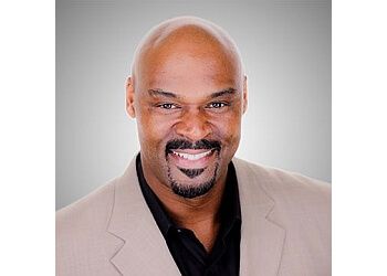 Photo of STEVEN CLARK, Blepharoplasty, Rhinoplasty, Facelift, Tummy Tuck, Brazilian Butt Lift, Liposuction, Labiaplasty, Breast Augmentation, Lift and Revision Surgery, Carpal and Cubital Tunnel Syndrome, Finger, Wrist and Hand Fractures, Skin Care, Arthritis &amp; Tendon Transfers in MCKINNEY