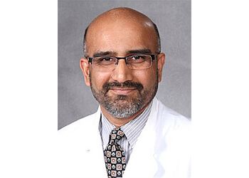 Photo of SYED M MUNZIR, CONDITIONS TREATED:Alzheimer&#x27;s, Autoimmune, Brain Aneurysm, Cerebral Vascular Disease, Cluster Headache, Concussion, Essential Tremor, Idiopathic Intracranial Hypertension, Migraine, Narcolepsy &amp; Cataplexy in ELGIN