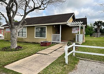 Photo of THE MASSAGE STUDIO, Swedish, Deep Tissue, Sports, Reiki, Bio-Magnetism, Thai Herbal Balls, Couple, Pregnancy, Back, Sciatic Relief, Reflexology, Trigger Point Therapy, Neck, Shoulder &amp; Relaxation Massages in BROWNSVILLE