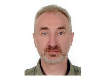 Photo of TOMASZ GRASS, CONDITIONS TREATED: Parkinson&#x27;s Disease, Fibromyalgia, Multiple Sclerosis, Osteoporosis, TMJ Disorders, Spinal Cord and Sports Injuries, Stroke, Joint Replacements, Contractures, Headaches, Vertigo Disorder &amp; Dizziness
TREATMENTS OFFERED:Taping Including Kinesio®, Mulligan, and Athletic, Gait and Balance Training, Anodyne Infrared Therapy, Cardiovascular, Strengthening, and Endurance Programs, Osteoporosis Prevention Programs? &amp; Vertigo Disorder Treatments in KNOXVILLE