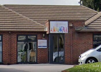 Photo of TORBAY CHIROPRACTIC AND NATURAL HEALTH CENTRE, Chronic Tendonitis, Pregnancy-Related Problems, Fibromyalgia, Ankylosing Spondylosis, Whiplash, Neck Pain, Shoulder Pain, Arm Pain, Lower Back Pain, Muscles and Leg Pain, Knee Problems, Frozen Shoulder, Headache, Sports Injuries, Tennis &amp; Golfers Elbow in TORQUAY