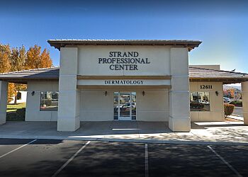 Photo of TRAN H. PETER, CONDITIONS TREATED:
Melanoma, Acne, Athlete&#x27;s Foot, Plantar Warts, Hair Loss, Contact Dermatitis, Pigmentation, Skin Rash, Keloid Scar, Eczema, Scabies, Lipomas, Rosacea, Psoriasis, Shingles, Fungal Nail Infection &amp; Skin Cancer Treatment in VICTORVILLE