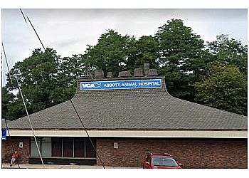 Photo of VCA ABBOTT ANIMAL HOSPITAL, Flea and Tick Prevention, Therapeutic Diets, Diabetes Care, Dewormers, Urinary Care, Vaccinations, Microchipping, Wellness Exams, Physical Exams or Vaccines, Tonopen, Emergency, Canine and Feline Diabetes, Echocardiography, Digital Radiology, Hyperthyroidism, Ultrasound, Soft Tissue Surgery, Boarding &amp; Preventive Care in WORCESTER