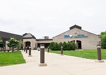 Photo of VCA AURORA ANIMAL HOSPITAL, Veterinary clinics specialist