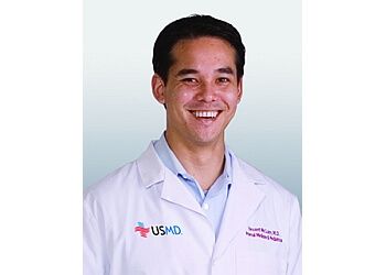 Photo of VINCENT NGUYEN MCCOLM, CONDITIONS TREATED:Anemia, Cough, Fever, Flu, Obesity, Newborn Care, ADHD, Allergies, Asthma, Skin Infection, Injuries, Immunization, Vaccination, Sleep, Learning and Urinary Tract Disorders, Sports, School &amp; Annual Physicals in IRVING