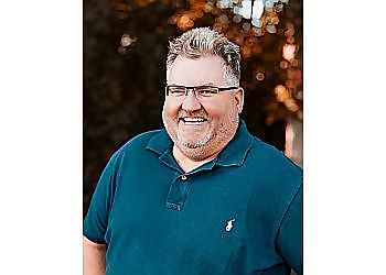 Photo of ZACHARY BEECROFT, TREATMENTS OFFERED:Smile Makeover, Dental Implants, Veneers and Laminates, Crowns and Bridges, Teeth Whitening, Fillings, Root Canals, Emergency Service &amp; Dental Exams in SIOUX FALLS