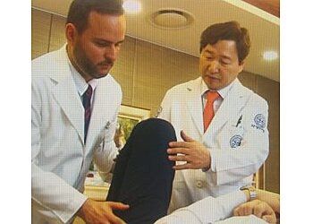 Clinic photo/Office of Dr. ACUPUNCTURE &amp; INTEGRATIVE MEDICAL CENTER