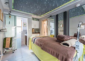 Clinic photo/Office of Dr. AKUEN MEDICAL THERAPIES