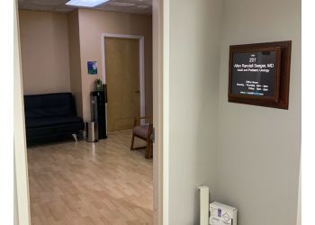 Clinic photo/Office of Dr. ALLEN R SEEGER