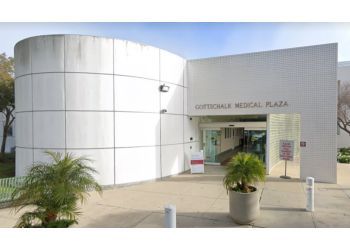 Clinic photo/Office of Dr. ANDREW R. REIKES