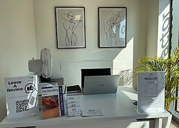 Clinic photo/Office of Dr. BACK2NORMAL WOKINGHAM