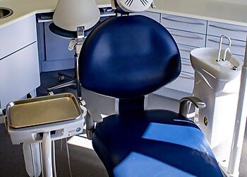 Clinic photo/Office of Dr. BARNFIELD DENTAL STUDIO