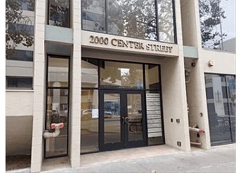 Clinic photo/Office of Dr. BRONTË GREEN