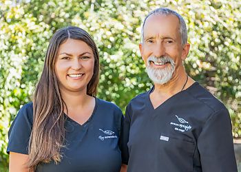 Clinic photo/Office of Dr. BYRON MCKNIGHT