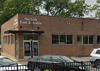 Clinic photo/Office of Dr. C. CHRISTOPHER NICHOLAS