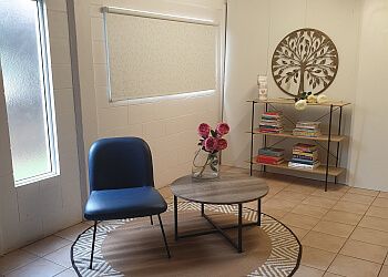 Clinic photo/Office of Dr. CAIRNS MASSAGE