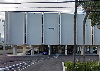 Clinic photo/Office of Dr. CARLOS CASAS