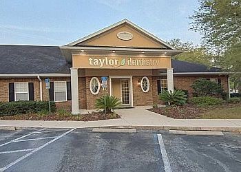 Clinic photo/Office of Dr. CATHY TAYLOR