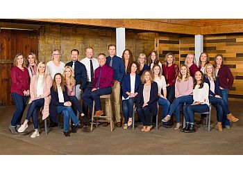 Clinic photo/Office of Dr. CHRIS LINDQUIST