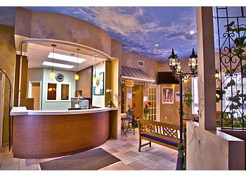 Clinic photo/Office of Dr. CLINIQUE DENTAIRE DESCÔTEAUX BRONSARD BARCLAY