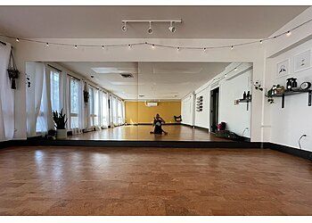 Clinic photo/Office of Dr. COMMON PEOPLE YOGA