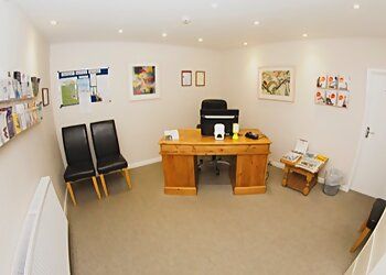 Clinic photo/Office of Dr. CORNWALL CHIROPRACTIC CLINIC