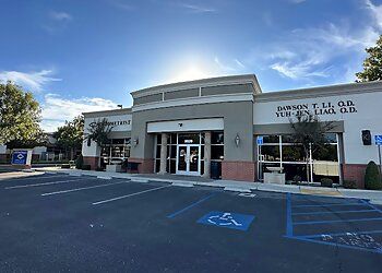 Clinic photo/Office of Dr. DAWSON T. LI