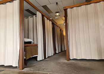 Clinic photo/Office of Dr. DEE TRADITIONAL THAI MASSAGE