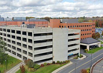 Clinic photo/Office of Dr. DENNIS S. OH