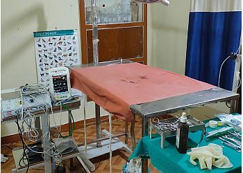 Clinic photo/Office of Dr. DOGGIE OYE PETS CLINIC (DR. SHIVAM JAR)