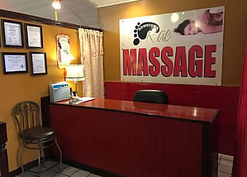 Clinic photo/Office of Dr. DOWNTOWN MASSAGE