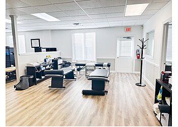 Clinic photo/Office of Dr. DR. CHRIS LAYTON