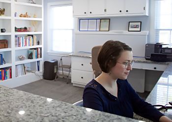 Clinic photo/Office of Dr. DR. CHRISTOPHER BLOOM