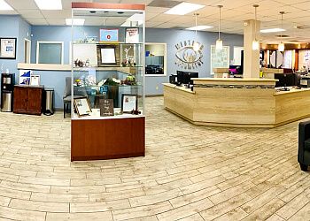 Clinic photo/Office of Dr. DR. DERRON LEE