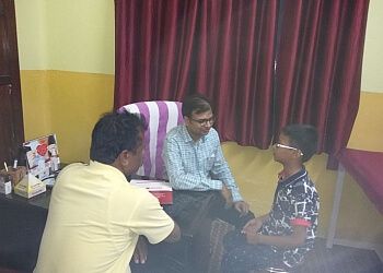 Clinic photo/Office of Dr. DR. DINANATH KUMAR