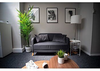 Clinic photo/Office of Dr. DR FRASER SMITH