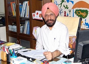 Clinic photo/Office of Dr. DR. HARPREET SINGH